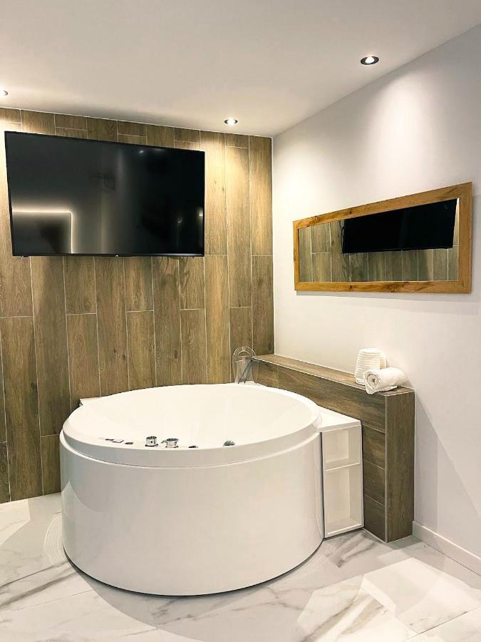 Cordoba Boutique Vv Con Jacuzzi Leilighet Eksteriør bilde