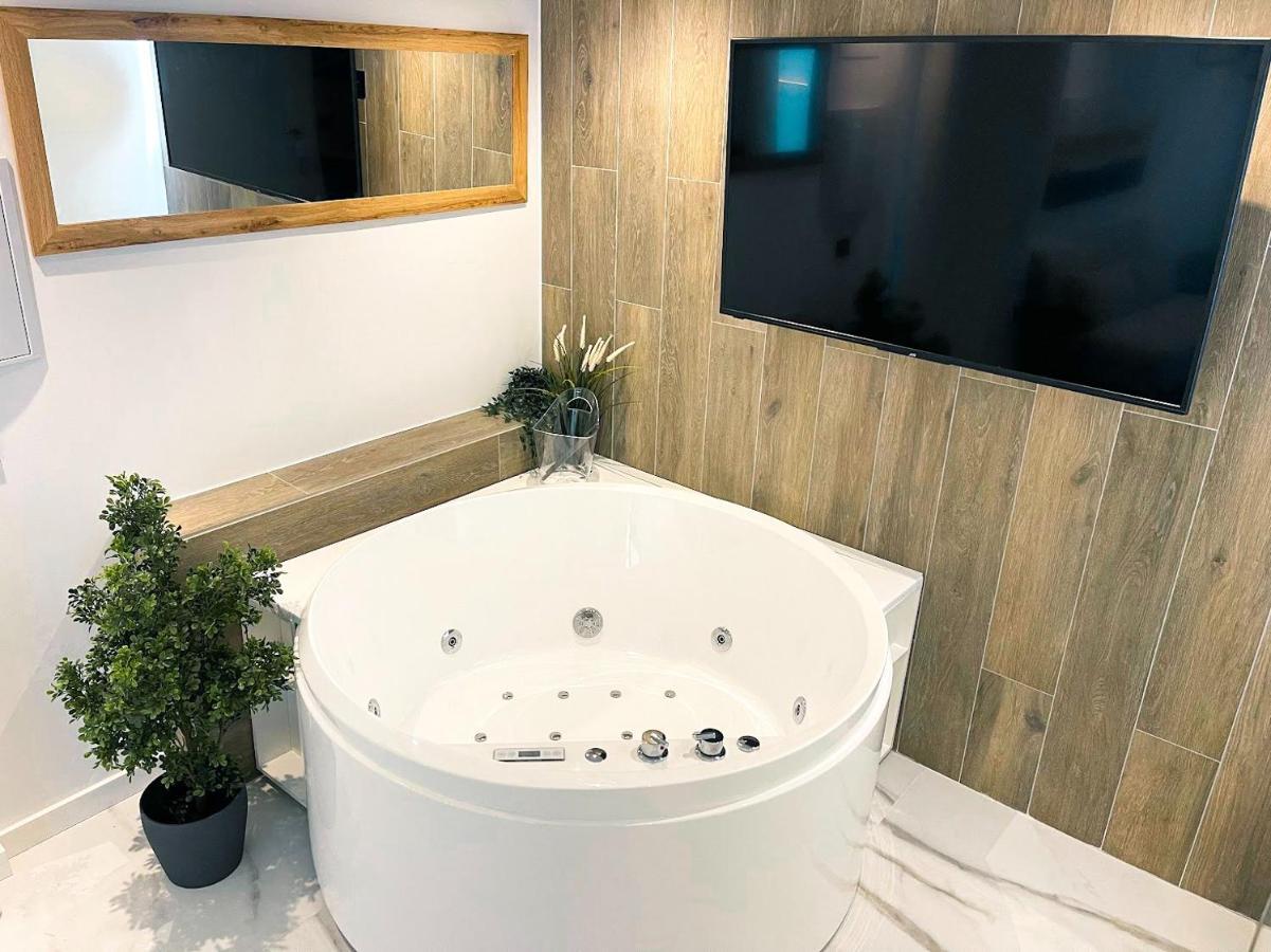 Cordoba Boutique Vv Con Jacuzzi Leilighet Eksteriør bilde